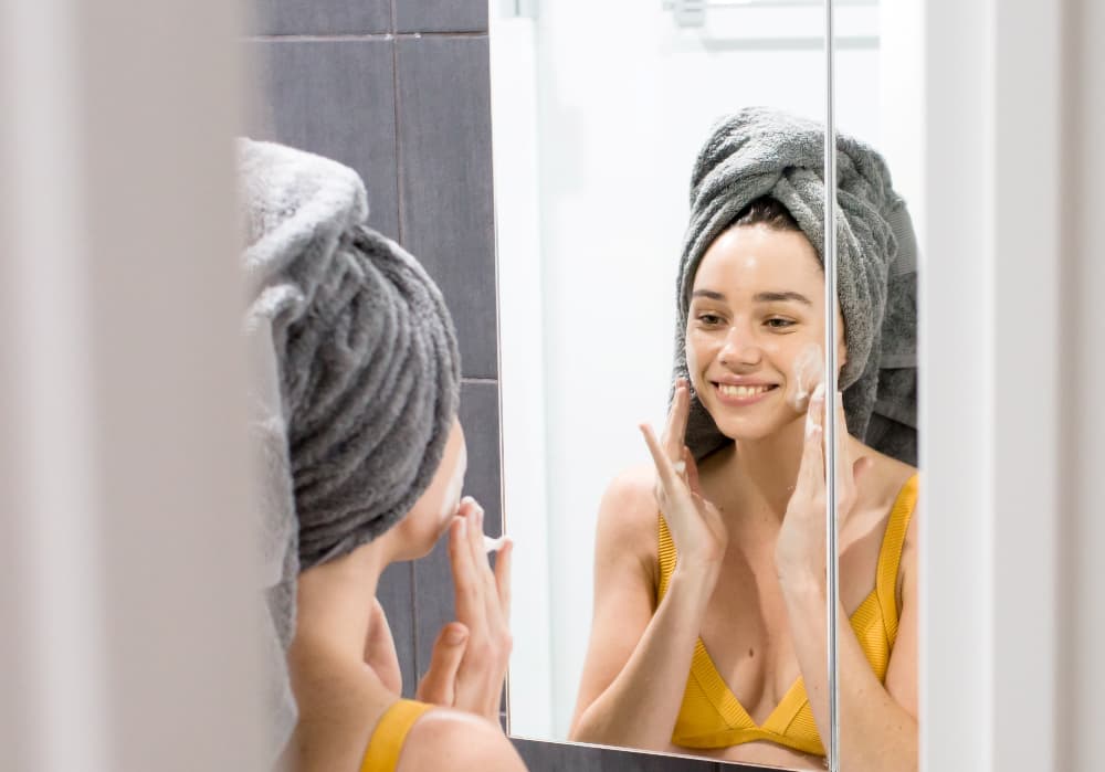 How to start a new skincare regime without breaking out